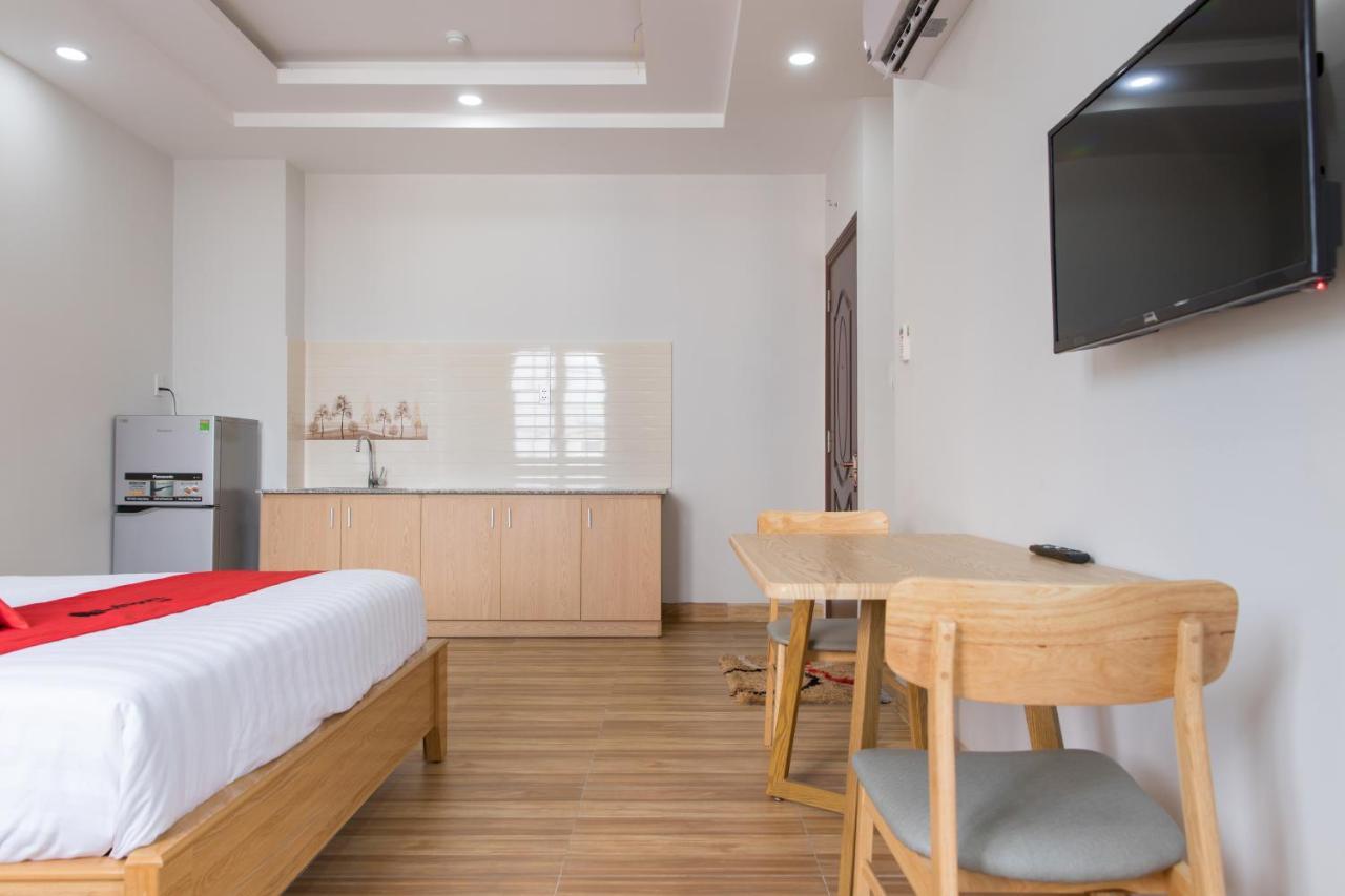 Reddoorz Premium Near E-Town Hotel Ho Chi Minh-Byen Eksteriør billede