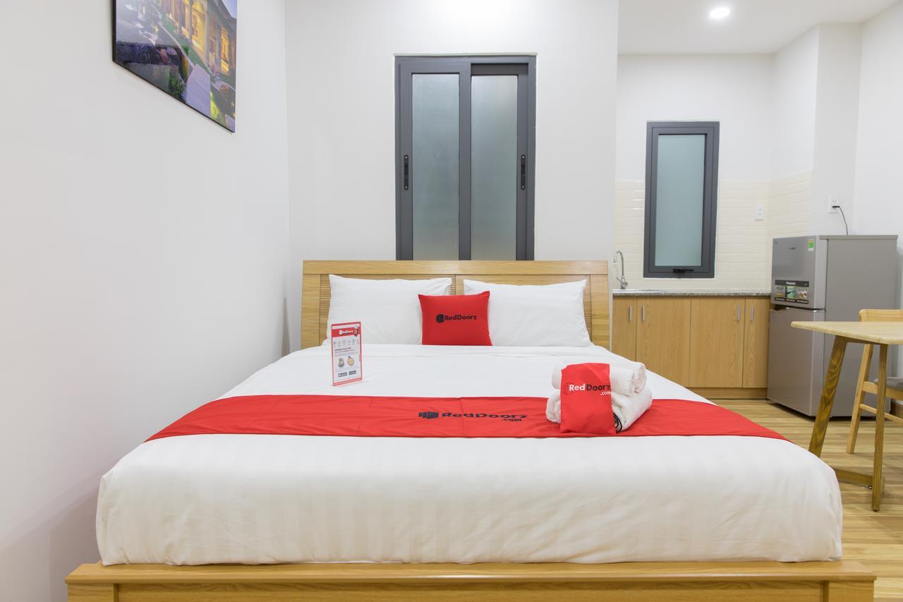 Reddoorz Premium Near E-Town Hotel Ho Chi Minh-Byen Eksteriør billede
