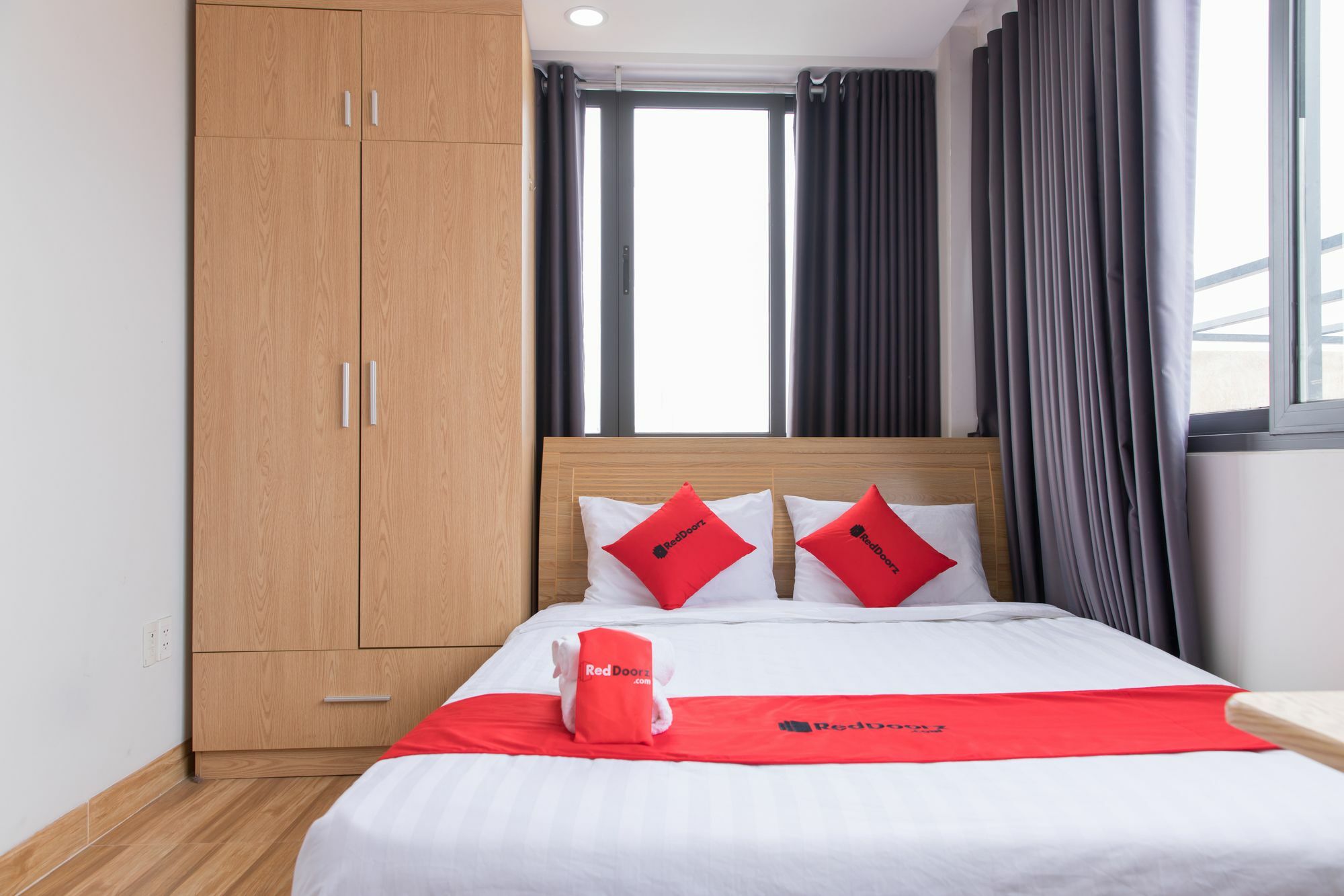Reddoorz Premium Near E-Town Hotel Ho Chi Minh-Byen Eksteriør billede